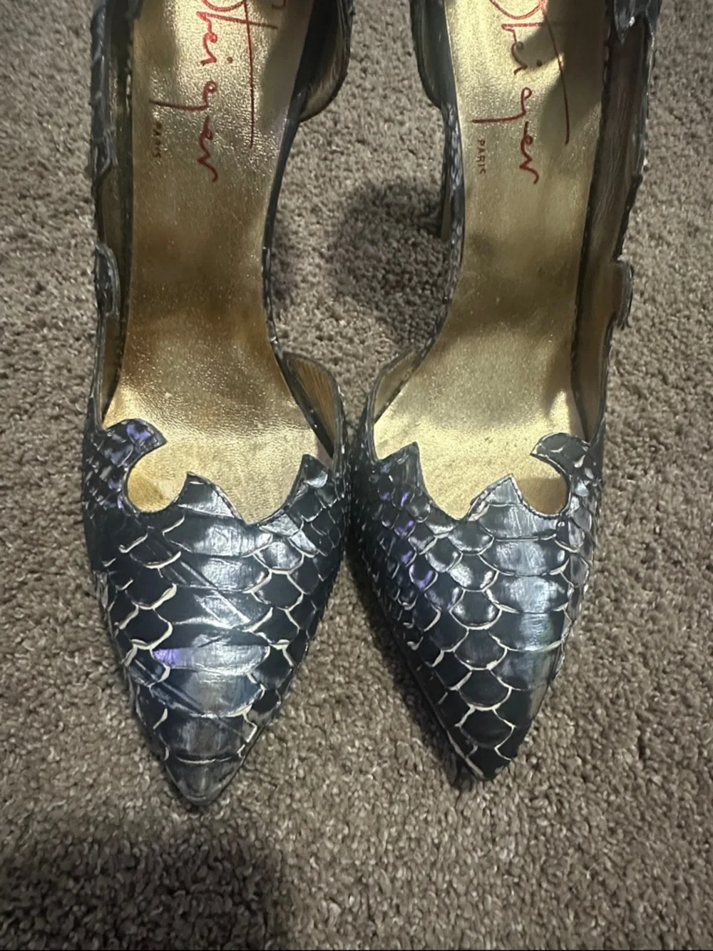 Walter Steiger Faux  Snakeskin Scalloped Heels